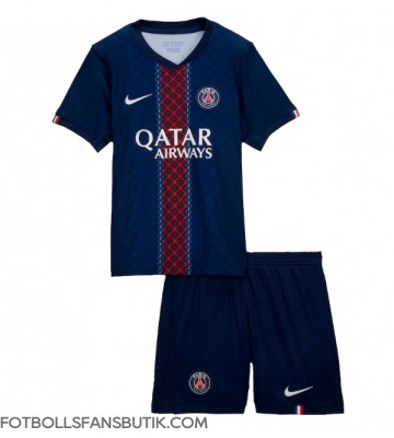 Paris Saint-Germain Replika Hemmatröja Barn 2025-26 Kortärmad (+ Korta byxor)